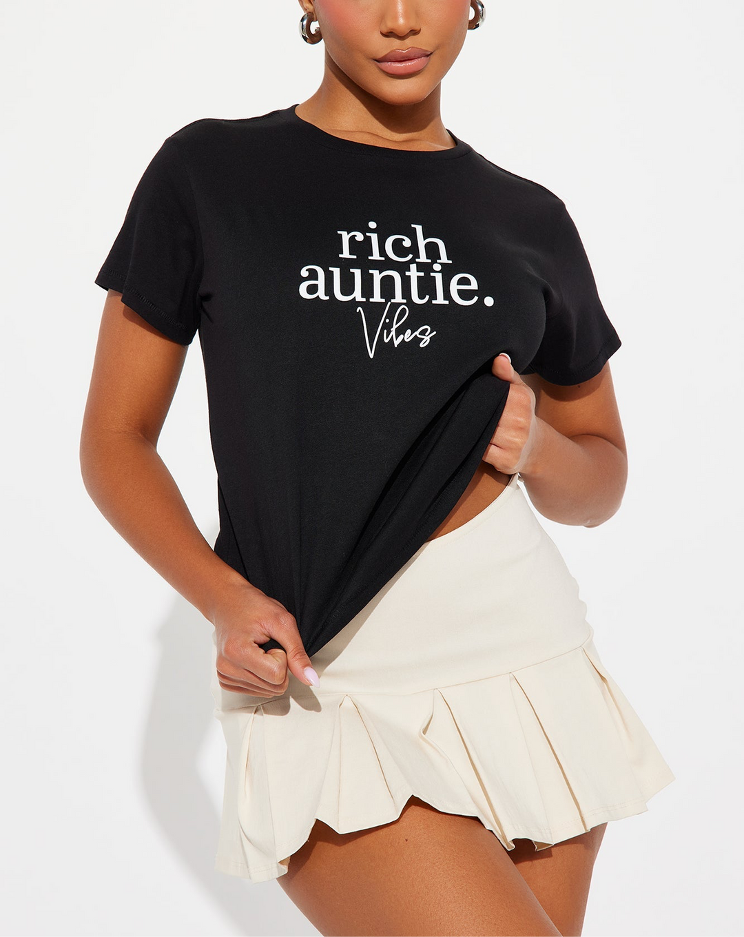 Rich Auntie Vibes T-Shirt - Black
