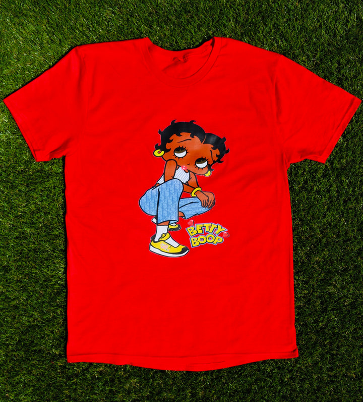 The Original Betty Tee oversized fit
